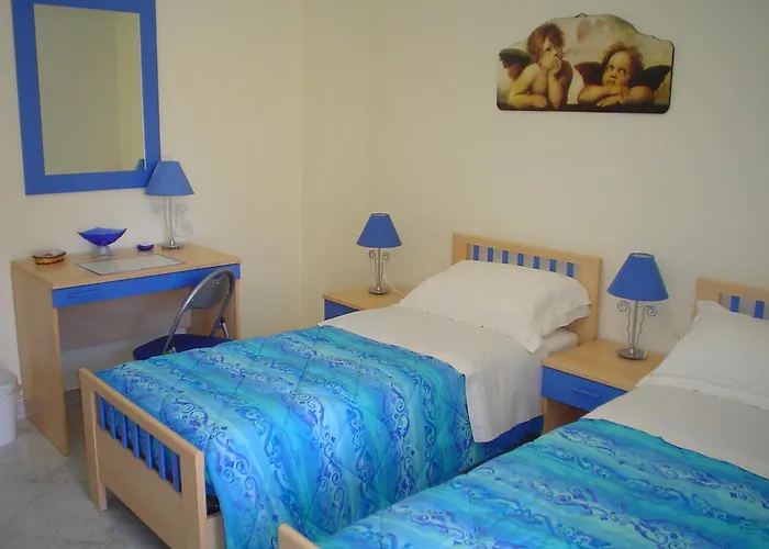 B&B Brezza Marina & Ristorante Shoreline
