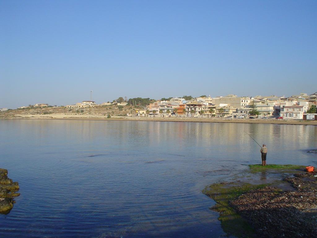 Bed and breakfast Brezza Marina & Ristorante Shoreline